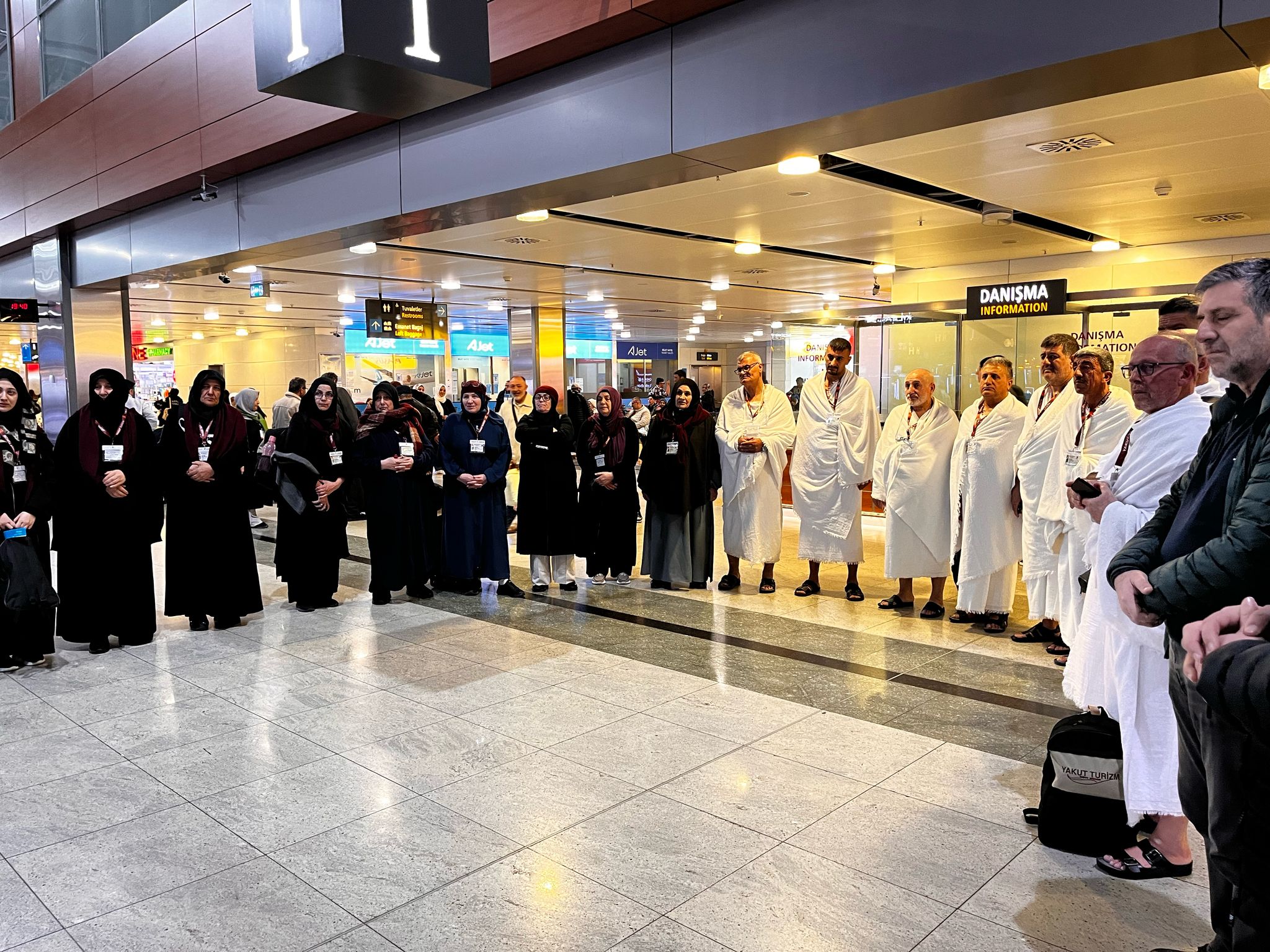 Şubat Ayı Umre Turlarından Kareler